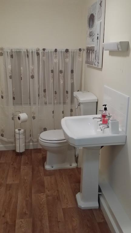 Roosecote Guest House Barrow-in-Furness Habitación foto